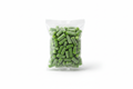bolsa de 150 gramos de porotos verdes congelados en fondo blanco y sin texto
